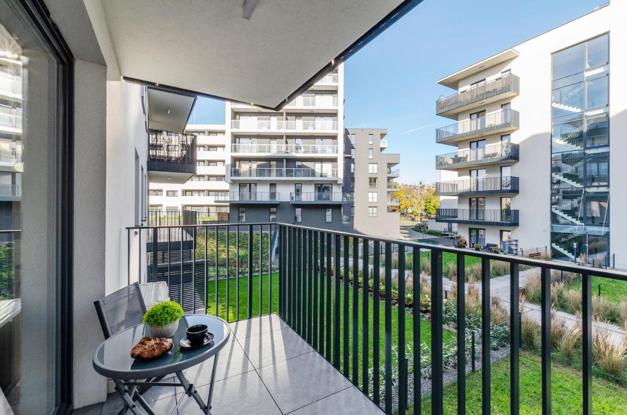Sky Home- Blue Apartament -Manufaktura, Bezplatny Parking, Klima, Dostep Na Kod وودج المظهر الخارجي الصورة
