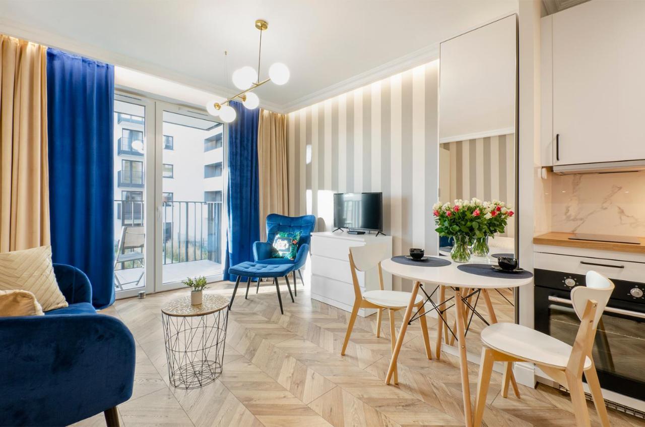 Sky Home- Blue Apartament -Manufaktura, Bezplatny Parking, Klima, Dostep Na Kod وودج المظهر الخارجي الصورة